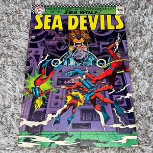VINTAGE 1967 DC COMICS Sea Devils Appearance Of Sea Wolf Silver Age Comic #33